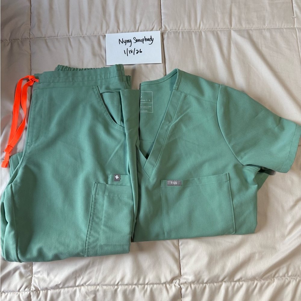 Figs Women's V-Neck Scrub Top and Drawstring Pants in Sage with Neon Orange Tie